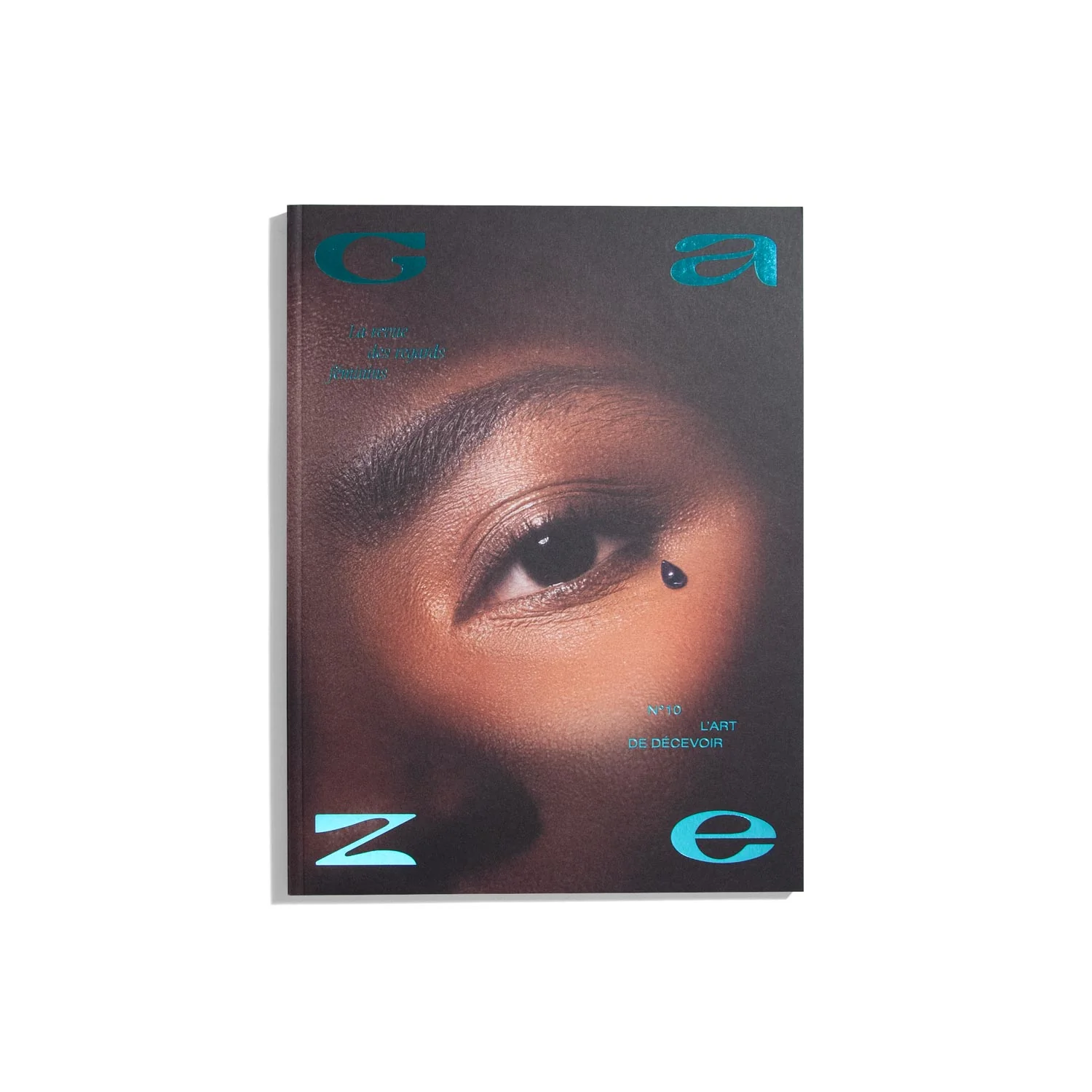 Gaze #10 2025