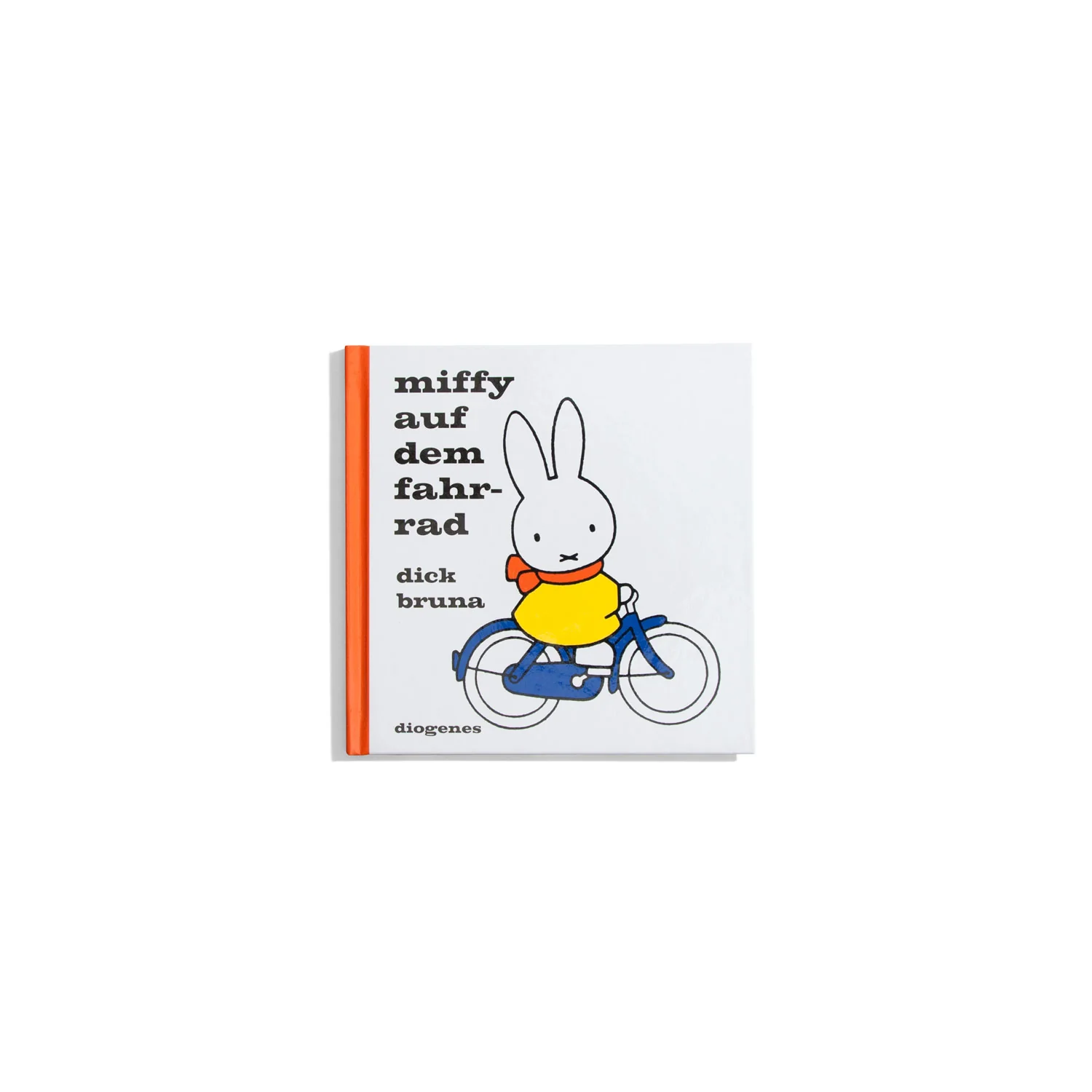 Miffy auf dem Fahrrad