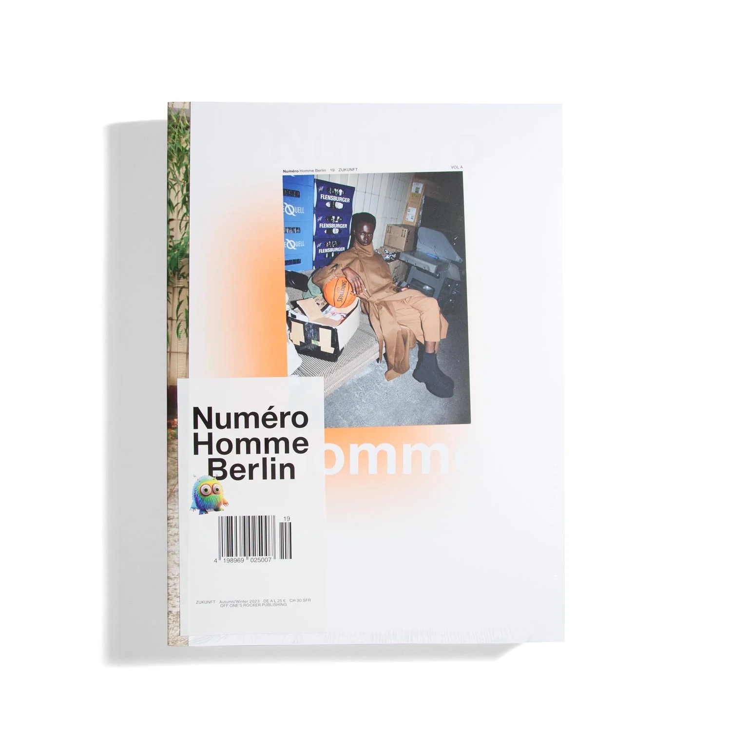 Numero Homme Berlin #19 2023 - Zukunft